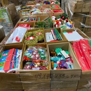 Pallet Decorations for Christmas- Assorted