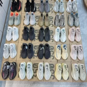 YEEZY SHOES – PALLET